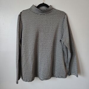 Chico’s Zenergy Striped Mock Neck Sweater Top Black White Long Sleeve Size 16/18